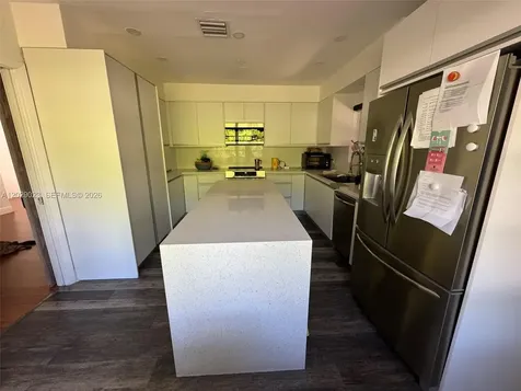 1645 SW 40th Avenue Miami FL 33134