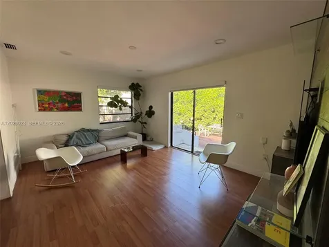 1645 SW 40th Avenue Miami FL 33134