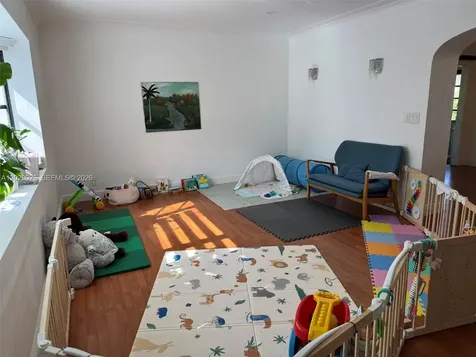 1645 SW 40th Avenue Miami FL 33134