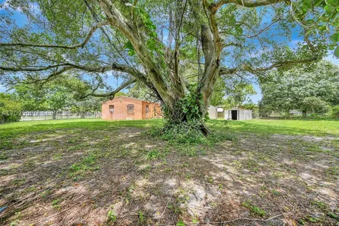 16221 NW 18th Court Miami Gardens FL 33054