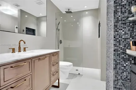 725 NE 22nd Street Miami FL 33137