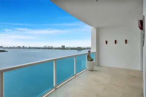 725 NE 22nd Street Miami FL 33137