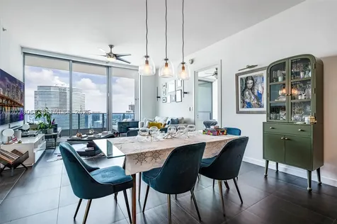 200 Biscayne Boulevard Way Miami FL 33131