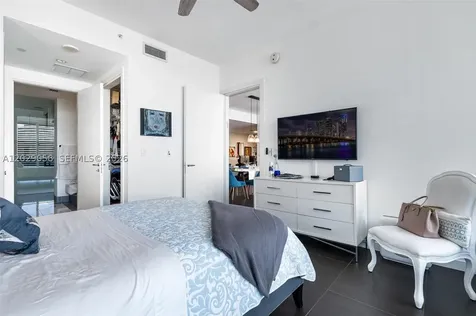 200 Biscayne Boulevard Way Miami FL 33131