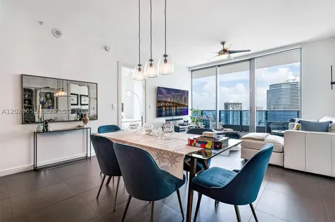 200 Biscayne Boulevard Way Miami FL 33131