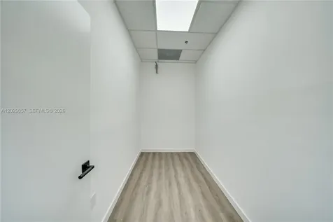 7500 NW 25th Street Miami FL 33122