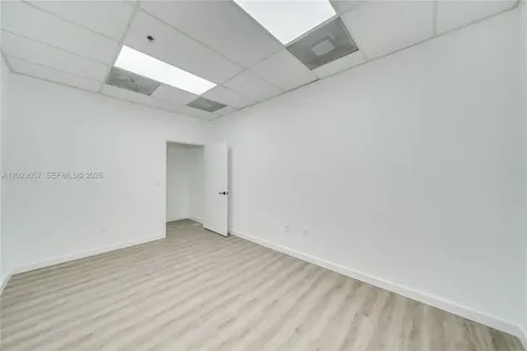 7500 NW 25th Street Miami FL 33122