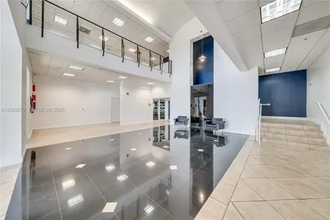 7500 NW 25th Street Miami FL 33122