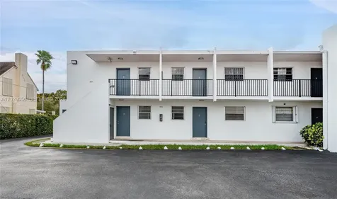 455 SW 27th Avenue Miami FL 33135