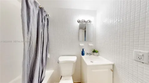 455 SW 27th Avenue Miami FL 33135