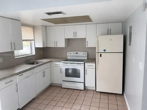 2512 NW 52nd Avenue Lauderhill FL 33313