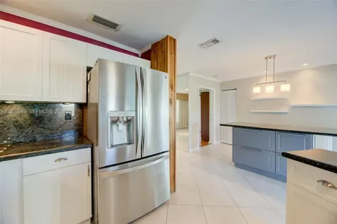 3081 SW 46th Court Dania Beach FL 33312