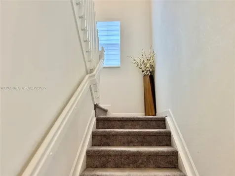 2462 NW 131st Circle Miami FL 33167