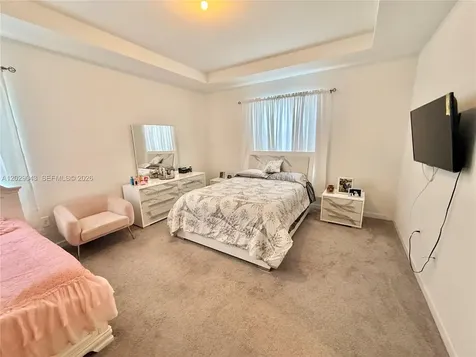 2462 NW 131st Circle Miami FL 33167