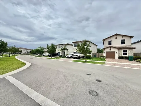 2462 NW 131st Circle Miami FL 33167