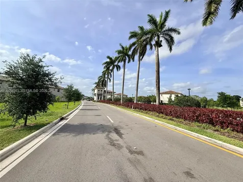 2462 NW 131st Circle Miami FL 33167