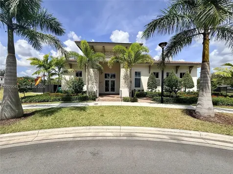 2462 NW 131st Circle Miami FL 33167