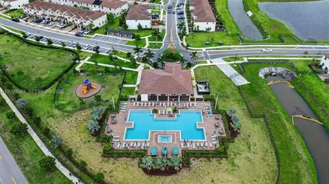 2462 NW 131st Circle Miami FL 33167