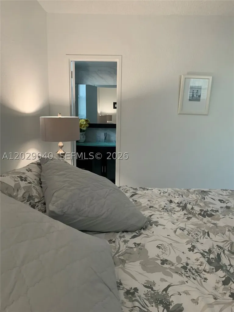 3901 S Ocean Drive Hollywood FL 33019