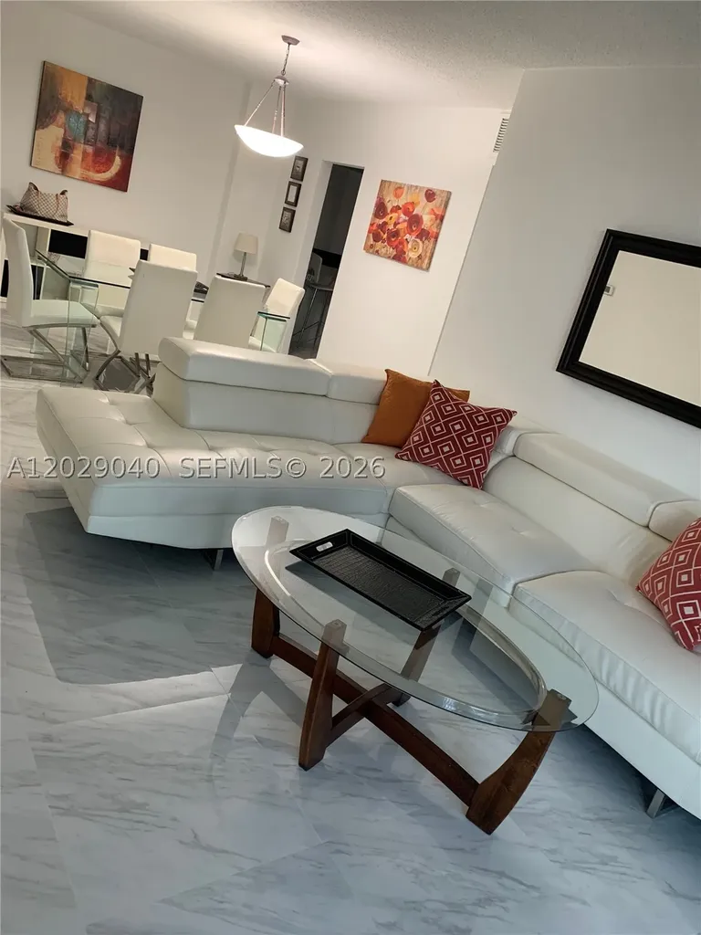 3901 S Ocean Drive Hollywood FL 33019