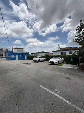 6620 W Flagler Street Miami FL 33144