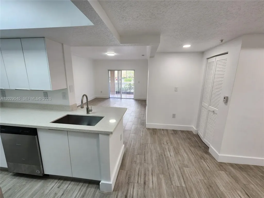 215 SW 117th Terrace Pembroke Pines FL 33025