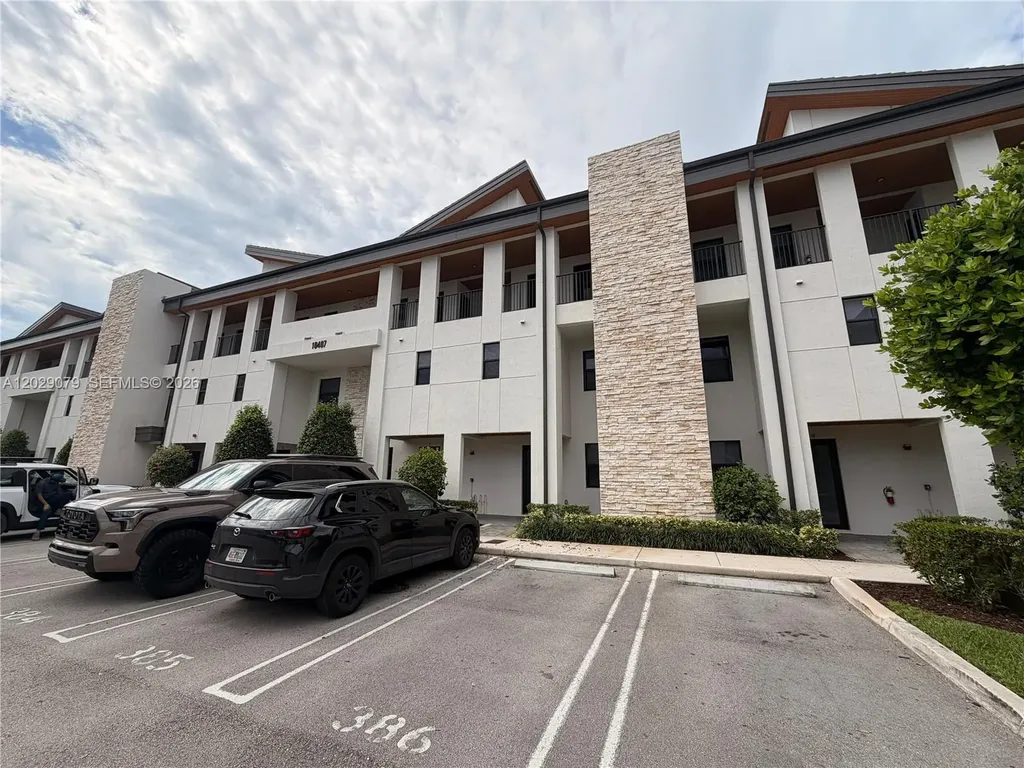 10407 NW 82nd Street Doral FL 33178