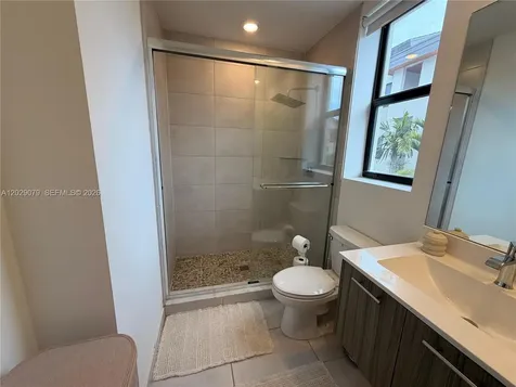 10407 NW 82nd Street Doral FL 33178