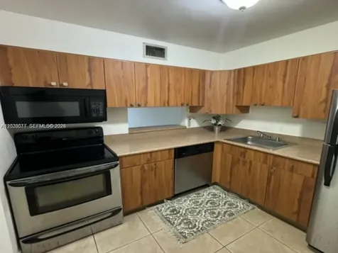 5241 Geneva Way Doral FL 33166