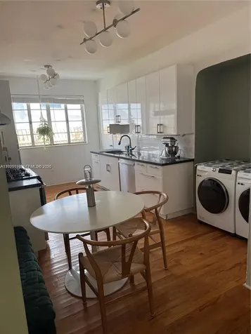 817 Lenox Avenue Miami Beach FL 33139