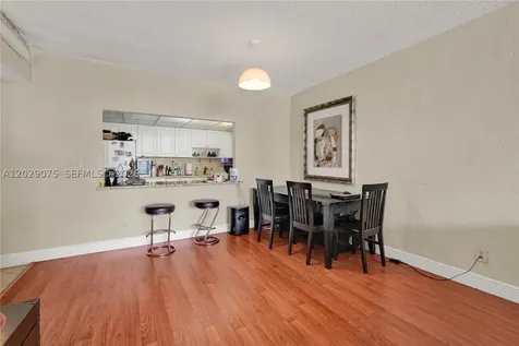 19390 Collins Avenue Sunny Isles Beach FL 33160