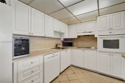 19390 Collins Avenue Sunny Isles Beach FL 33160