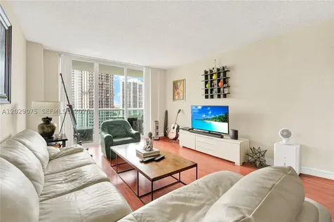 19390 Collins Avenue Sunny Isles Beach FL 33160