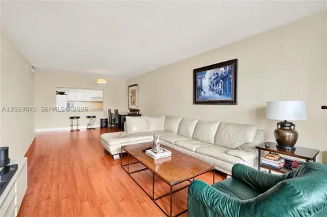 19390 Collins Avenue Sunny Isles Beach FL 33160