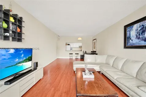 19390 Collins Avenue Sunny Isles Beach FL 33160