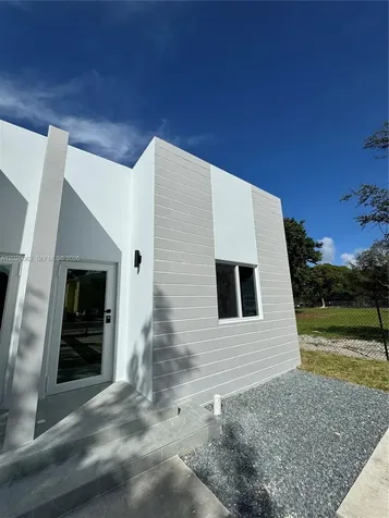 135 NW 60th Street Miami FL 33127