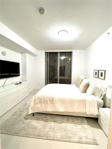 79 SW 12th Street Miami FL 33130