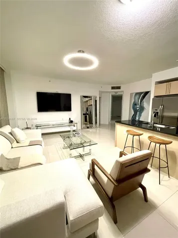 79 SW 12th Street Miami FL 33130