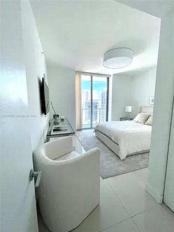 79 SW 12th Street Miami FL 33130