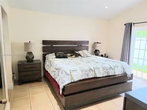 5267 NW 186th Lane Miami Gardens FL 33055