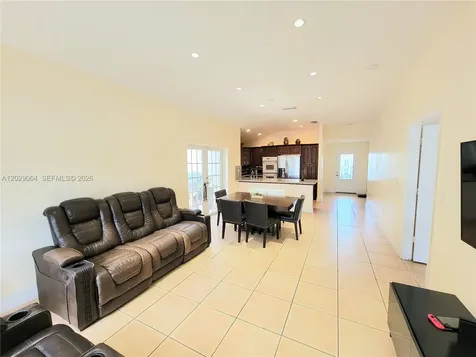 5267 NW 186th Lane Miami Gardens FL 33055