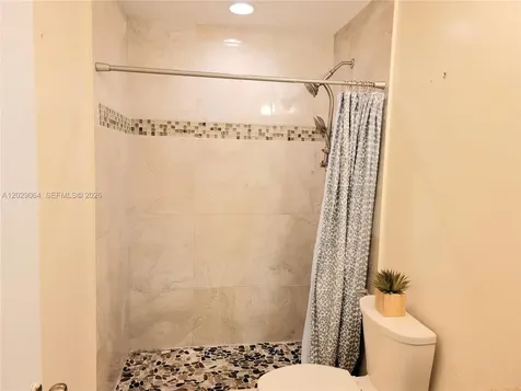 5267 NW 186th Lane Miami Gardens FL 33055