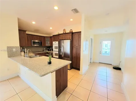 5267 NW 186th Lane Miami Gardens FL 33055