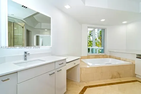 21050 NE 38th Avenue Aventura FL 33180