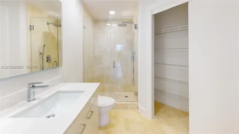 21050 NE 38th Avenue Aventura FL 33180