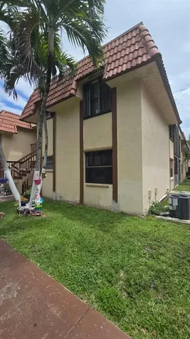6515 W 26th Drive Hialeah FL 33016
