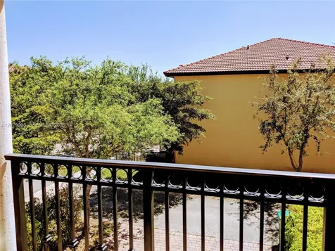 11262 SW 230th Terrace Miami FL 33170