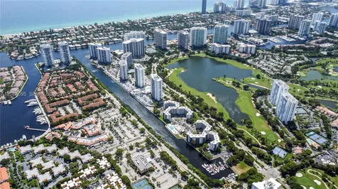 3475 N Country Club Drive Aventura FL 33180