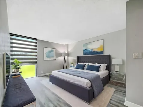 3475 N Country Club Drive Aventura FL 33180