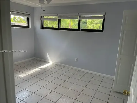 1220 NE 116th Street Miami FL 33161